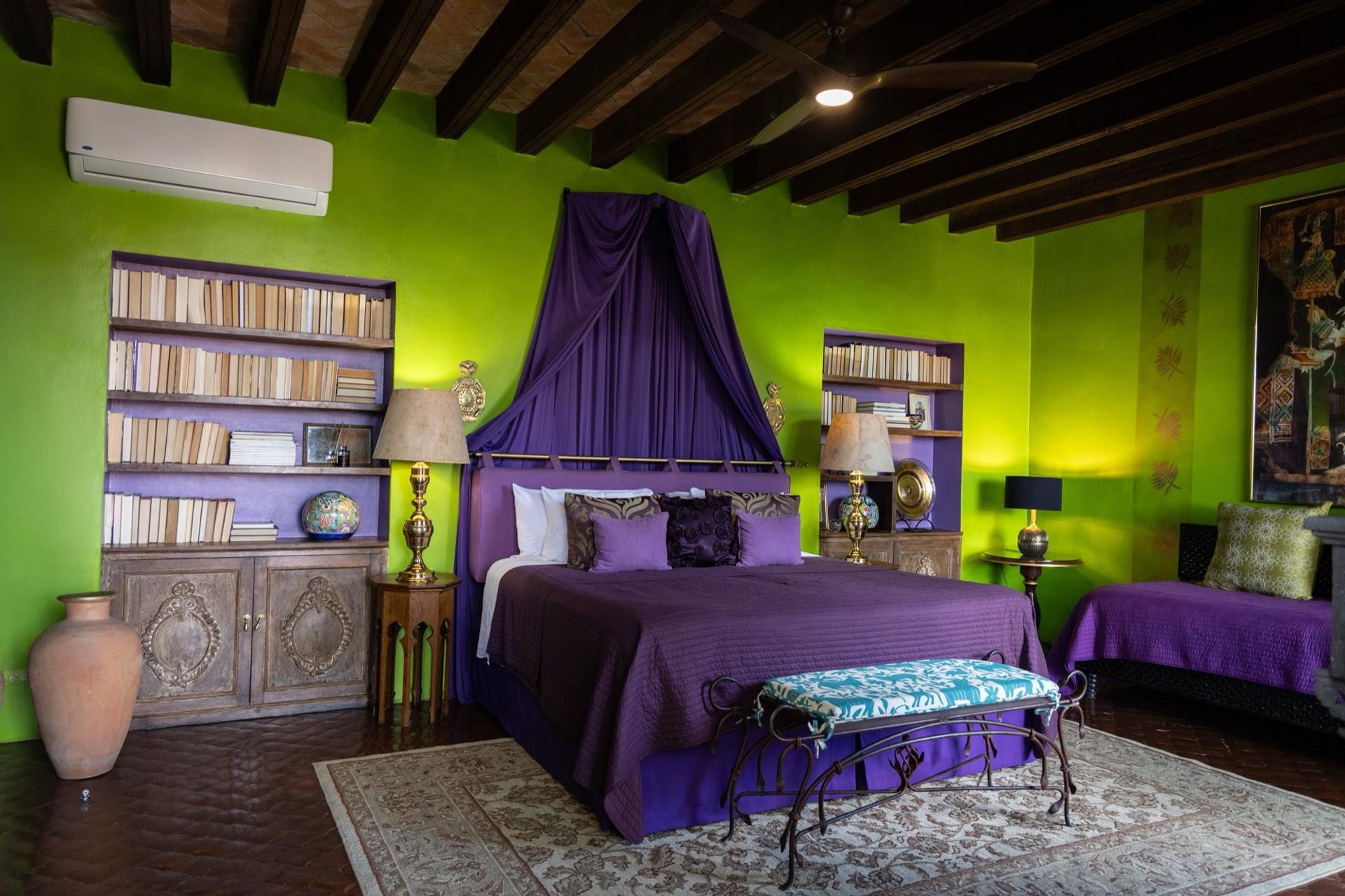 La Biblioteca Suite - Photo 1